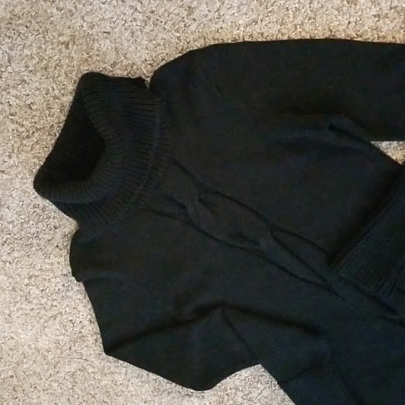 Sele Black Sweater Dress - Picture 5 of 7